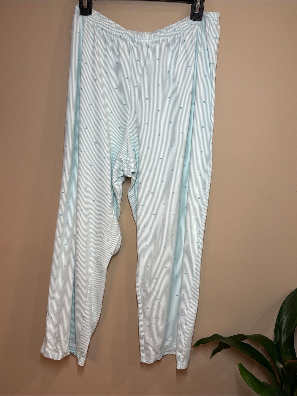 Talbots Light Blue Long Sleeve Pajama Set with Patterned Pants, 2X - Picture 3 of 12